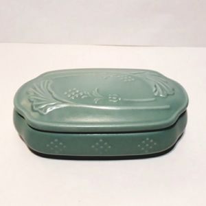 Vintage Crowning Touch collictions Trinket Box